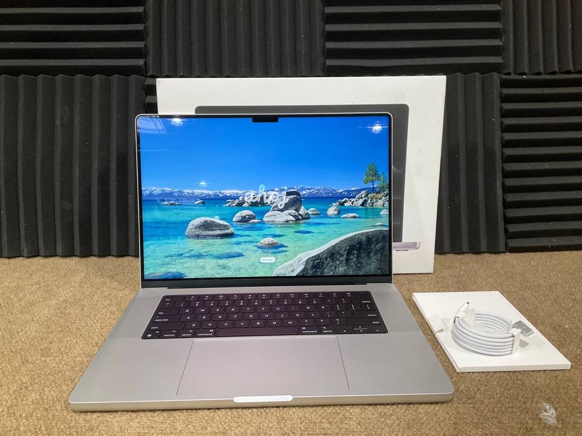 Apple MacBook Pro M4 Max 16core 128GB 4TB