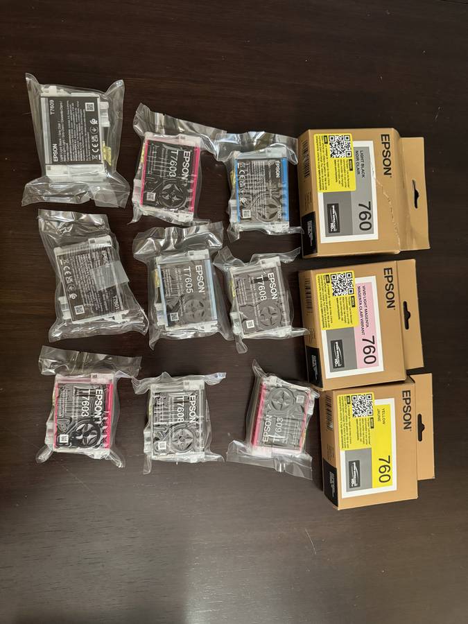 Juego de 12 tintas nuevas Epson SureColor P-600 - $200 (Delray Boynton Beach)