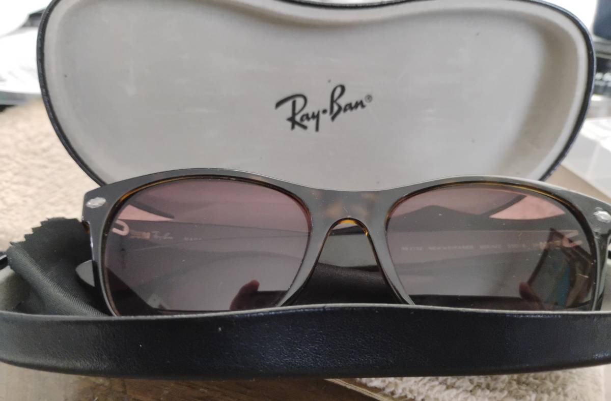 Ray-Ban Wayfarer RB 2132 con estuche
