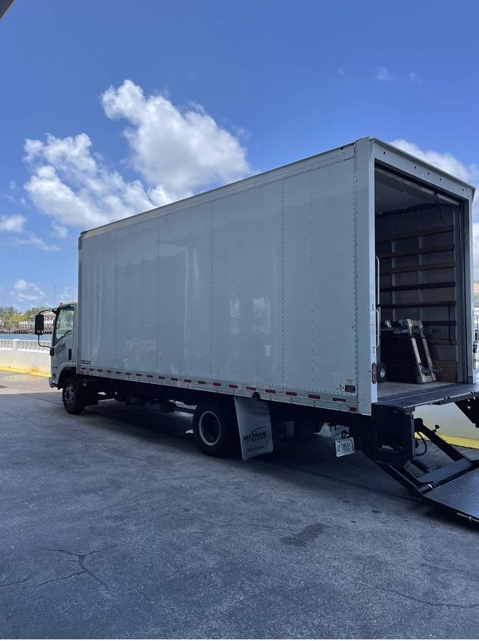 MUDADORES LOCALES LICENCIADOS Y ASEGURADOS