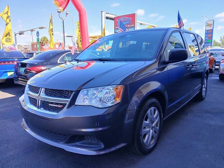 Dodge Grand Caravan SE Passenger
