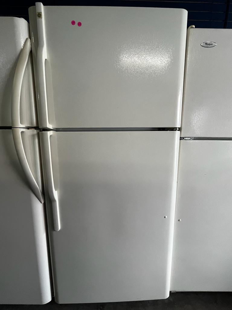 REFRIGERADOR EG BLANCO