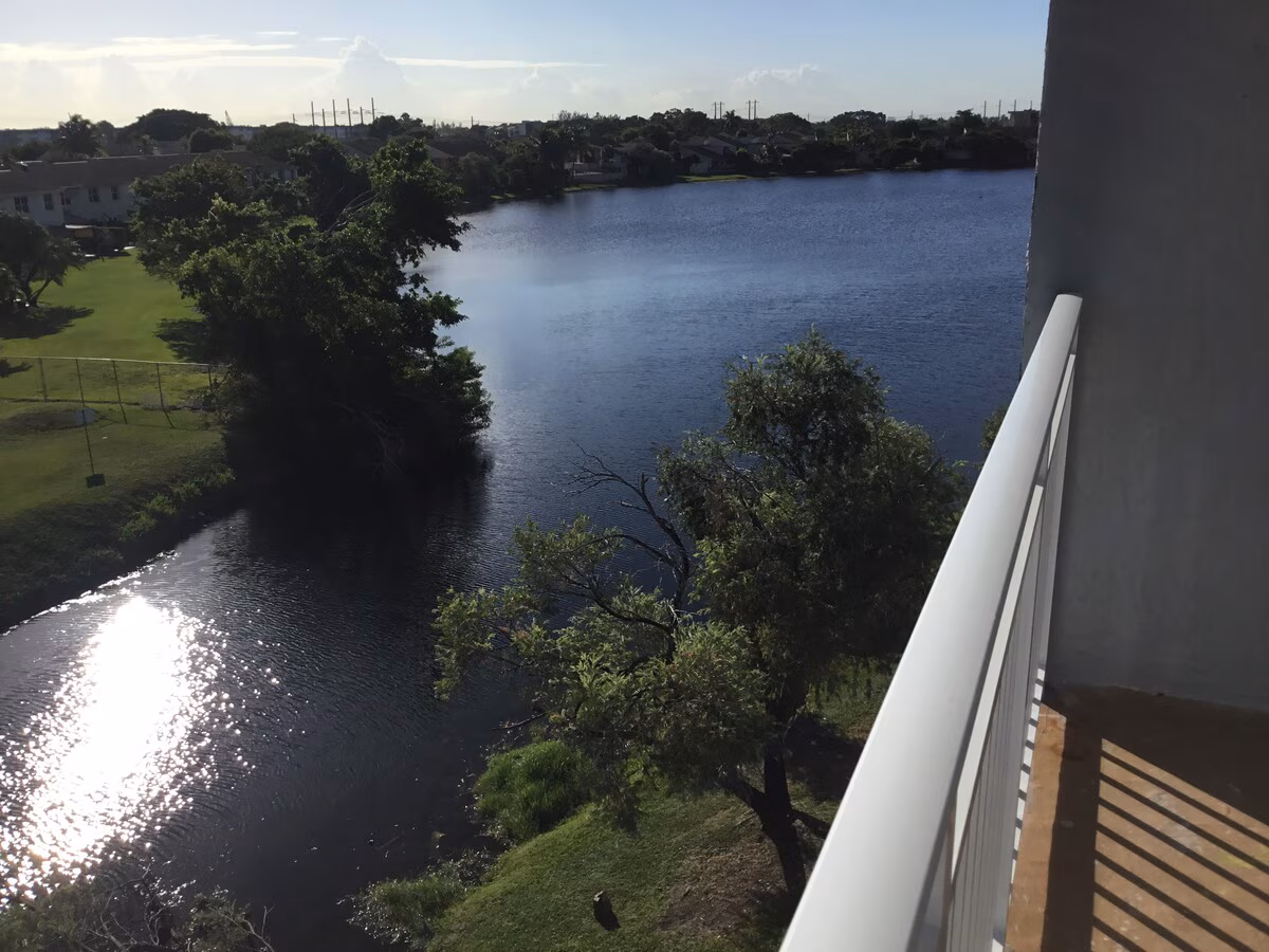 ESPACIOSO APARTAMENTO DE 1 DORMITORIO 33172