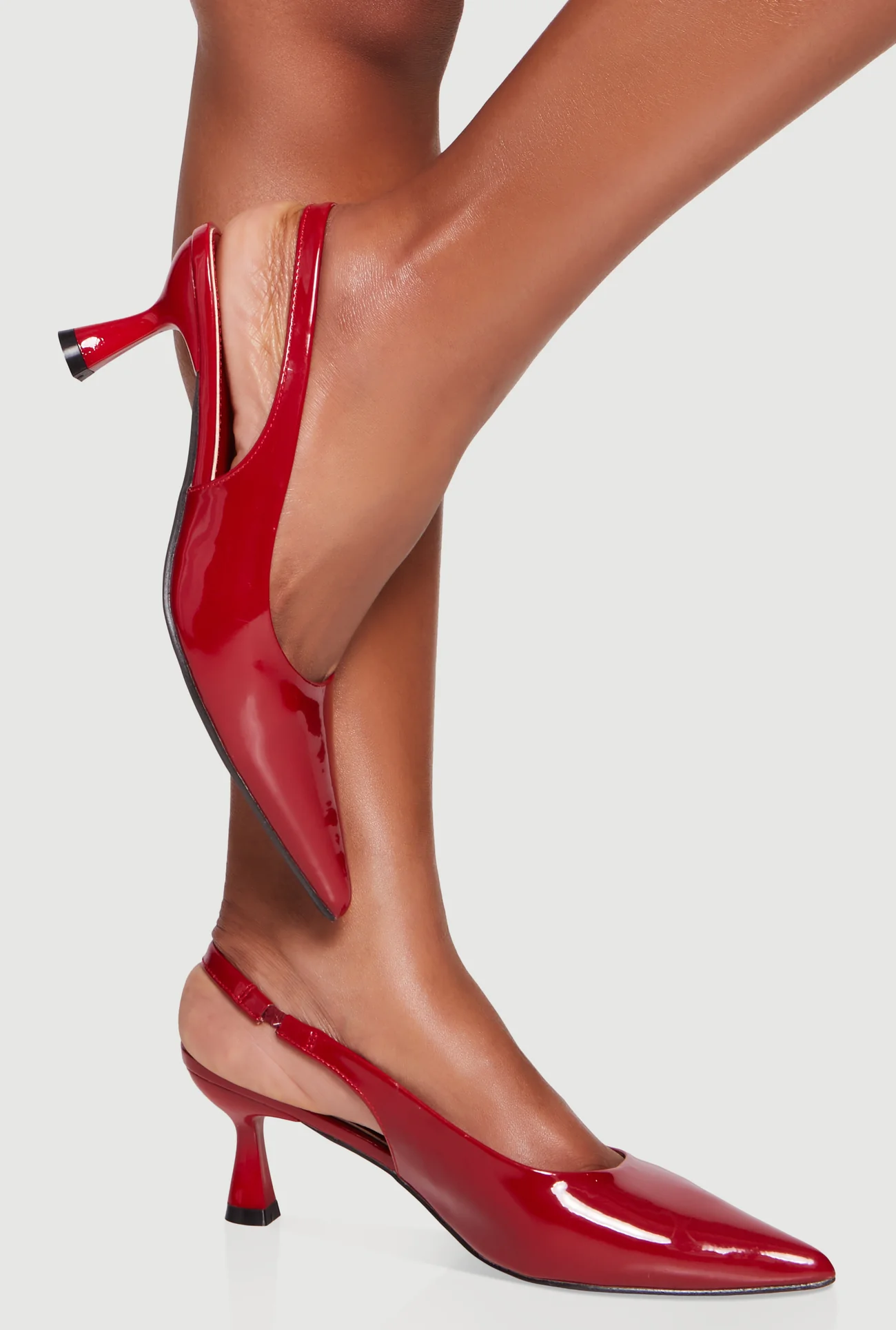 Zapatos destalonados de punta fina con tacón de carrete - rojo charol