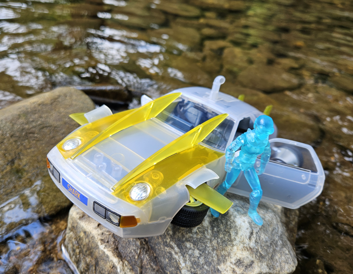 The Shark (Transparente)  FIGURA COLECCIONABLE LIMITADA