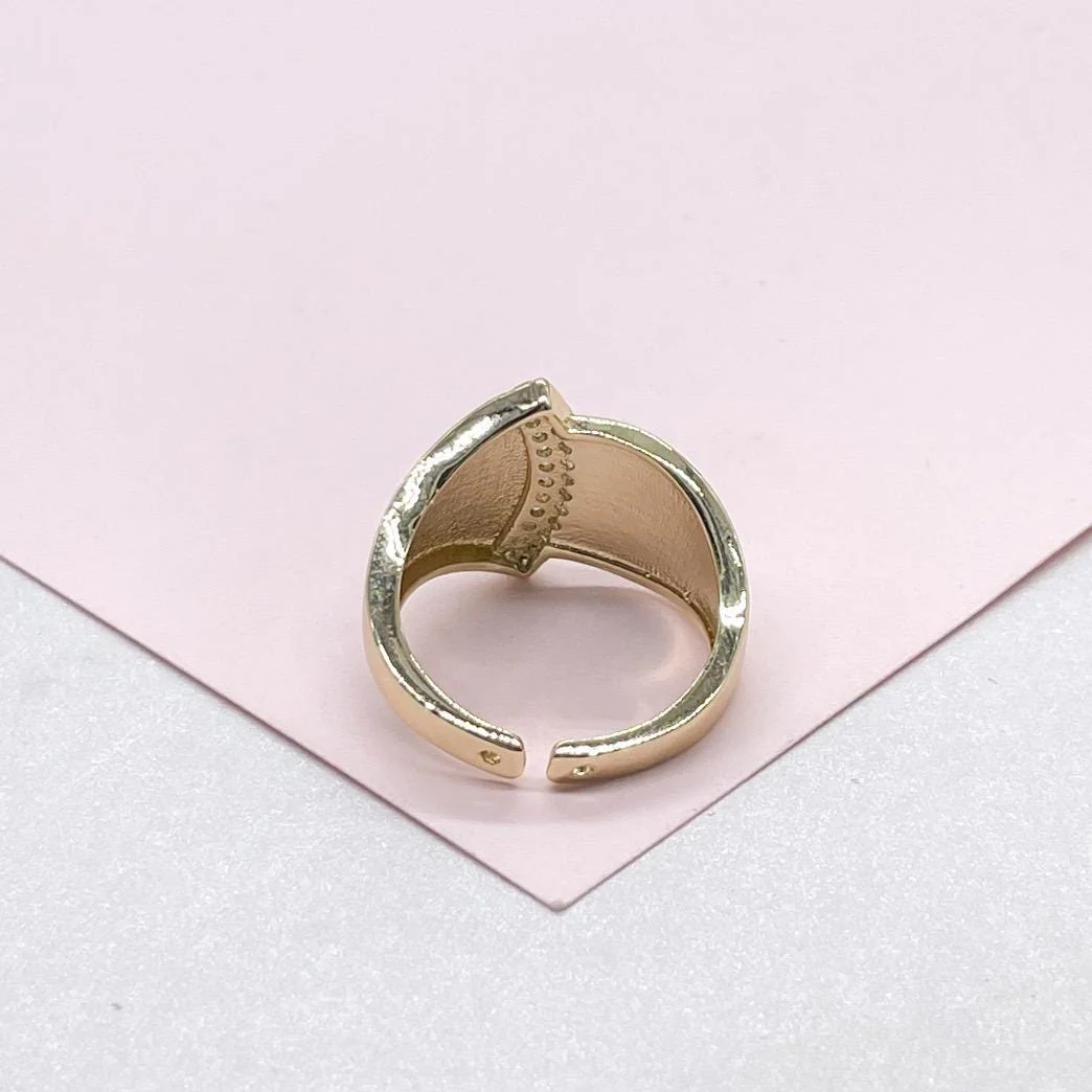 Anillo medio estampado relleno de oro de 18 quilates con corte redondo