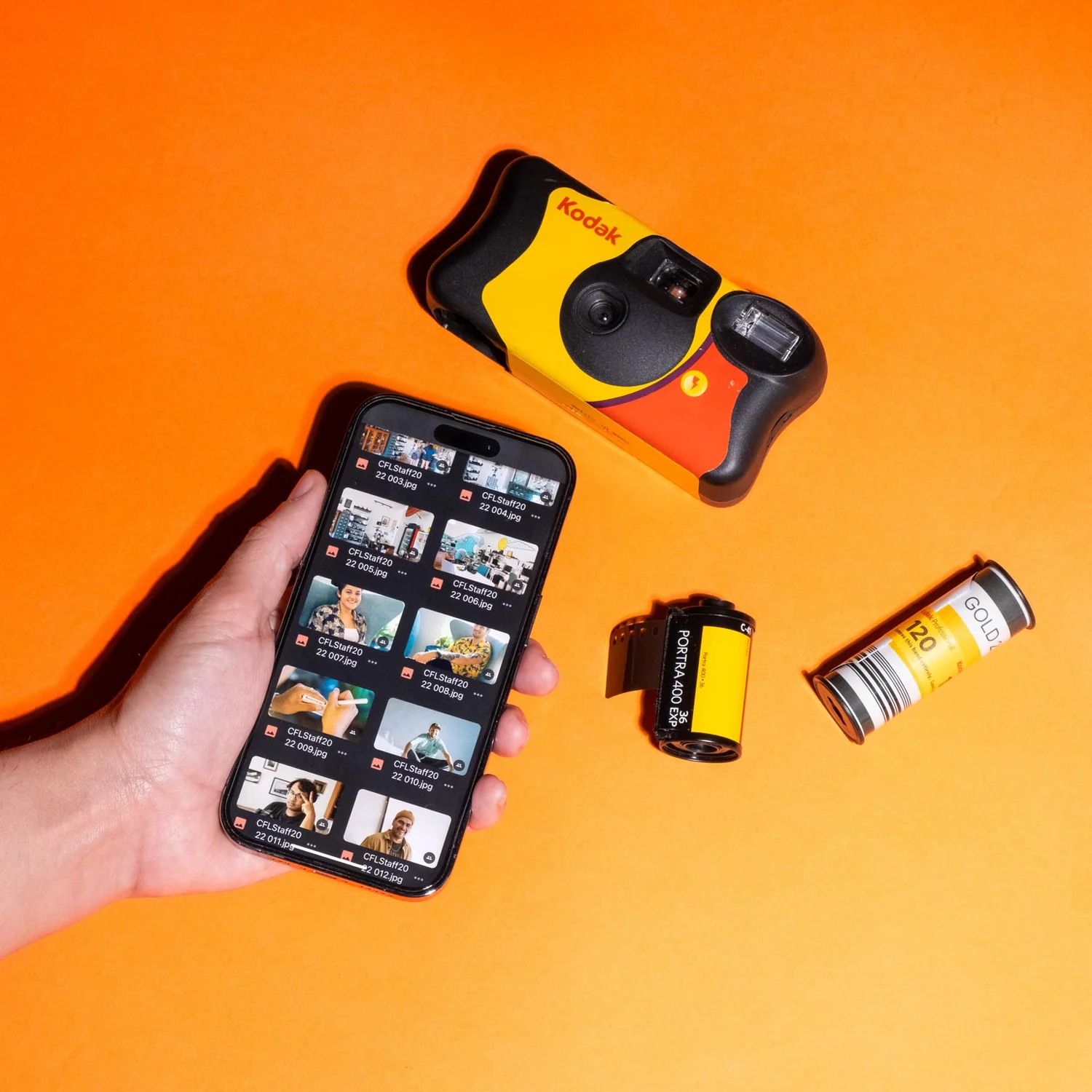 Servicio de revelado y digitalización