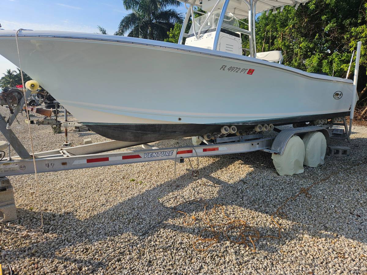 Mobile boat repair. Fiberglass, Gelcoat, Detailing 386-262-2789