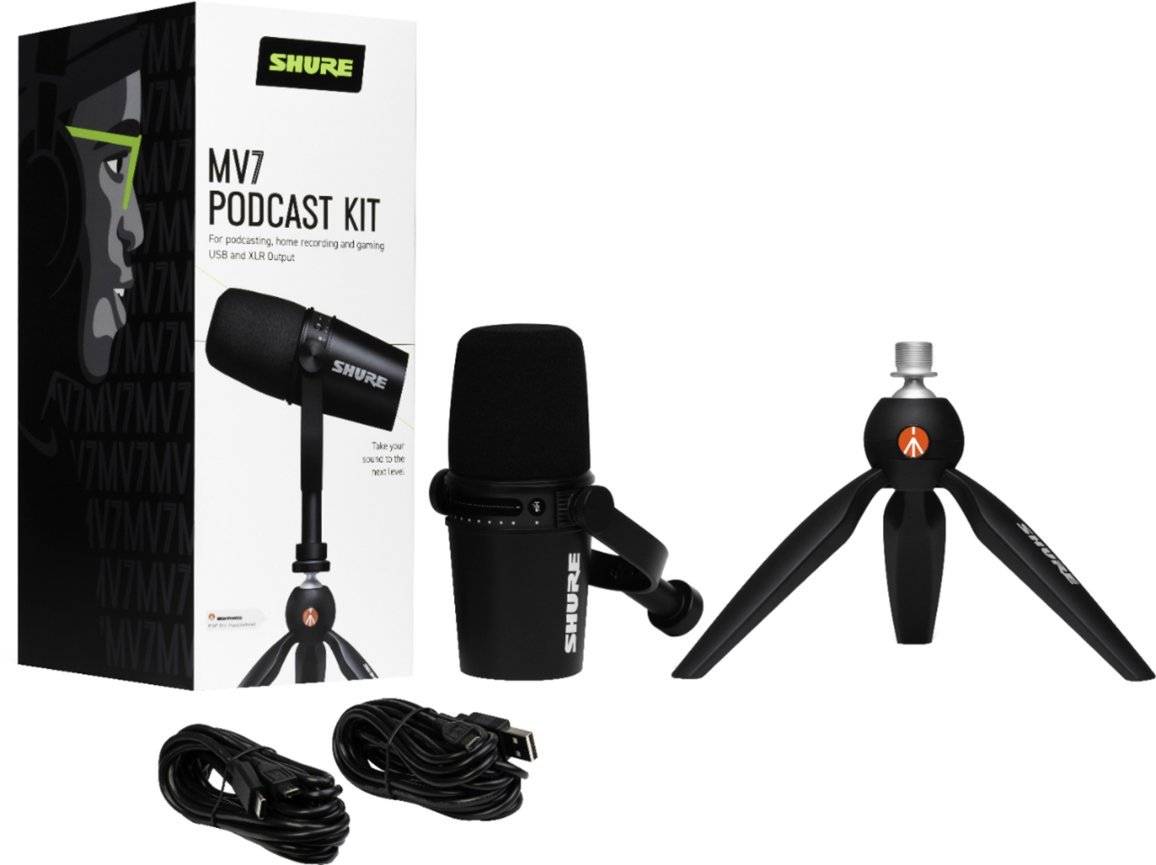 Micrófono USB Shure MV7 con trípode.