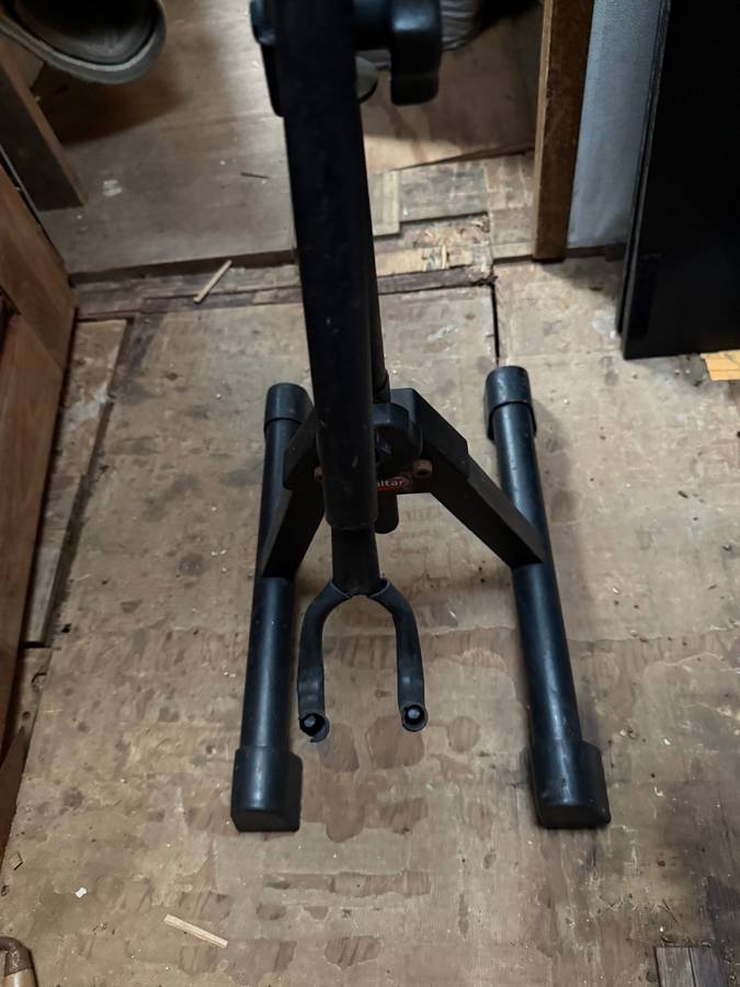 SOPORTE DE DJEMBÉ DE LUJO