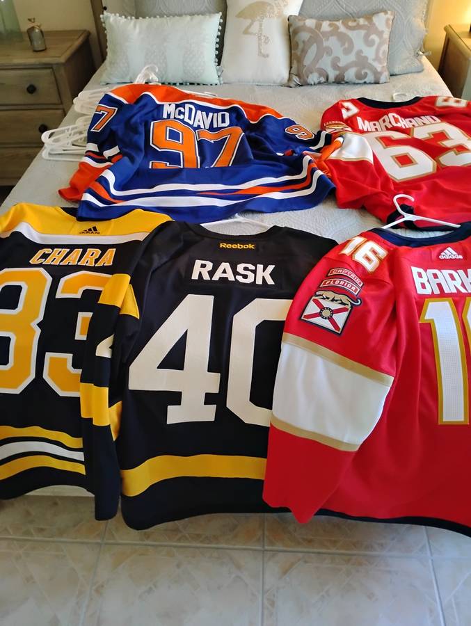 Camisetas de hockey Adidas auténticas, artículos de hockey