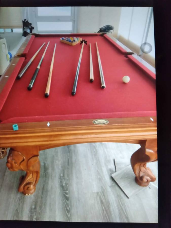 Mesa de billar Imperial International de 8 pies con pizarra