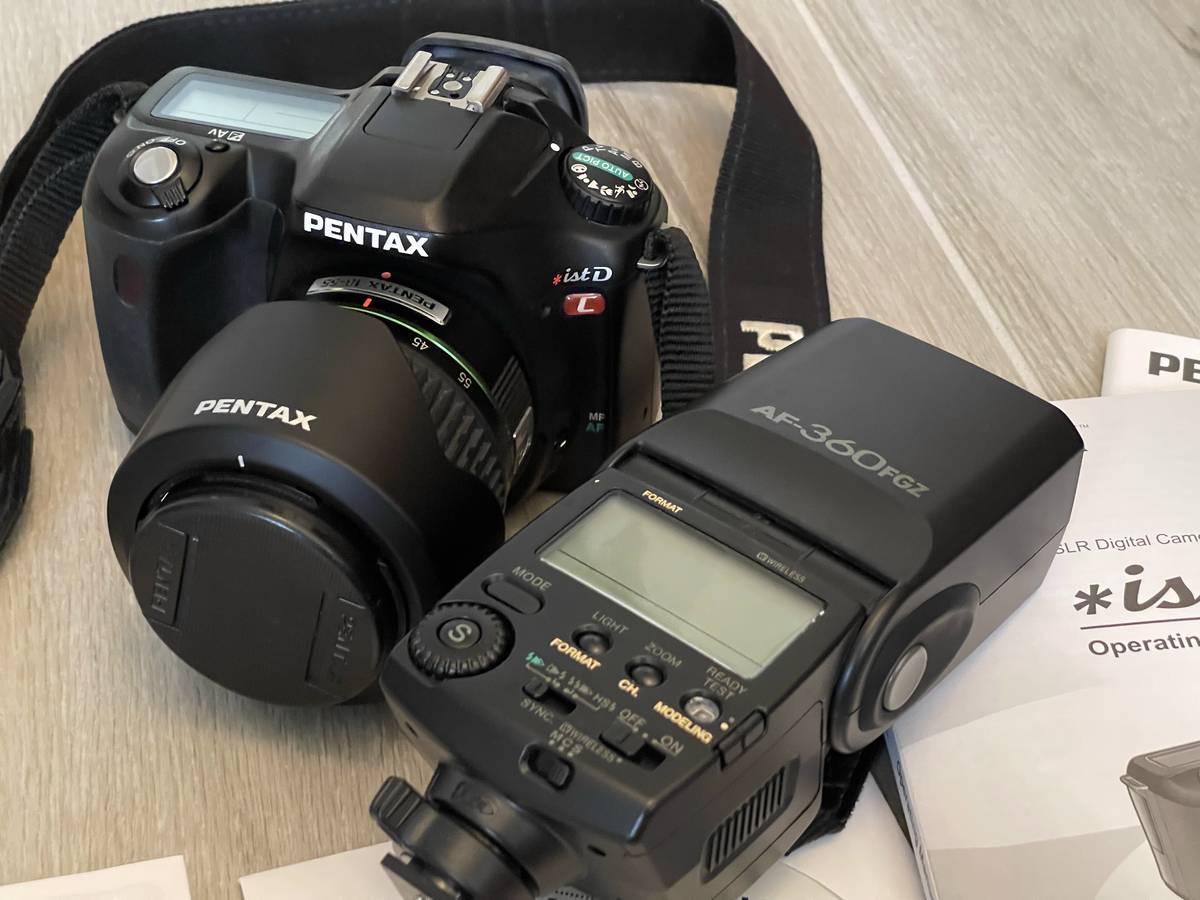 Pentax Flash AF-360FGZ (para Pentax DSLR)