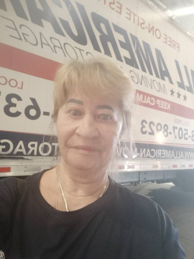 ¿Te estás mudando? ¿Necesitas ayuda para empacar?